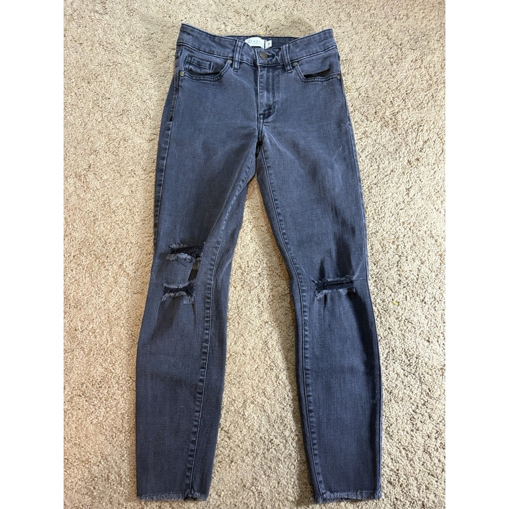Oasis by Eunina Jeans Women's Size 3 Black Distressed Raw Hem Black Denim Preppy